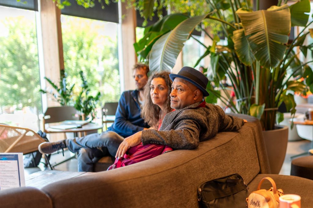 387156416_1322025778509103_3880582592009567604_n