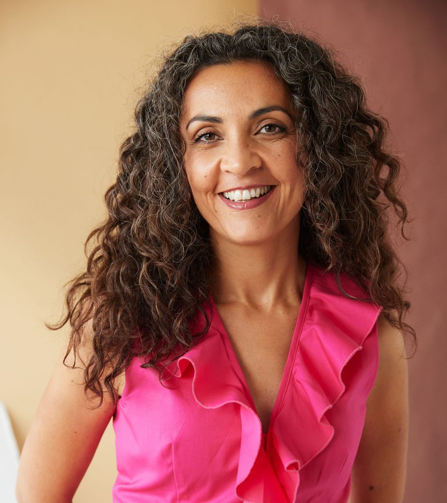 yara-el-ghadban_memoire-dencrier_marjorie-guindon-photographe_sept-2023-1-910x1024